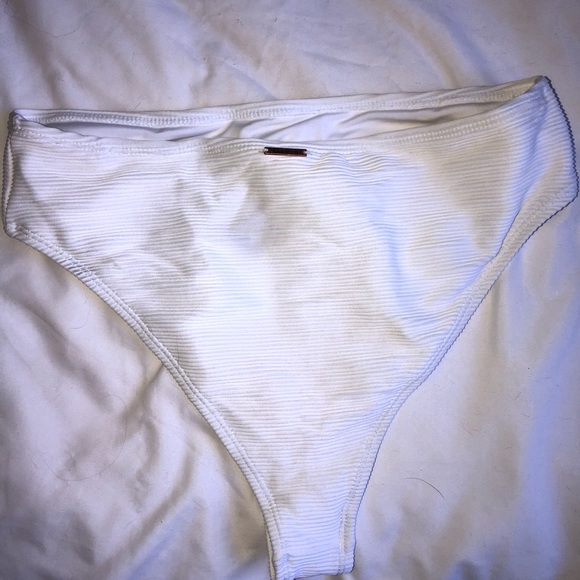 Highwaisted ribbed white bikini bottoms - Picture 2 of 2